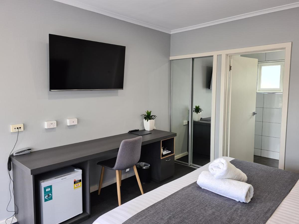 Beachway Motel Ulverstone Exterior photo